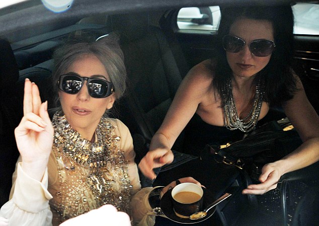 Jennifer Oneill et lady gaga