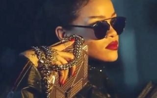 Rihanna, des images de la nouvelle campagne de Dior fuitent