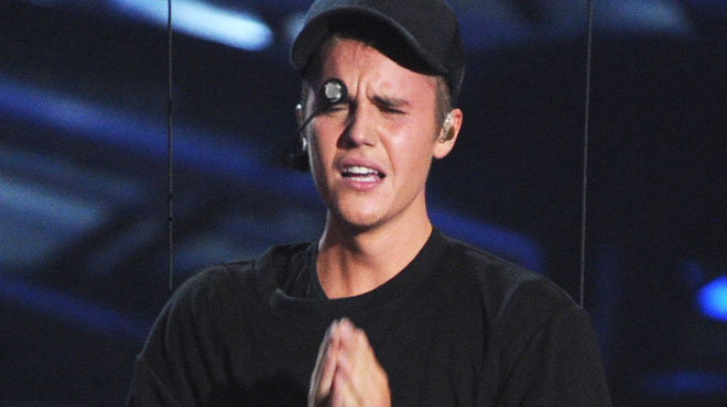 Justin Bieber ému après sa prestation aux MTV VMA 2015 fond en larmes