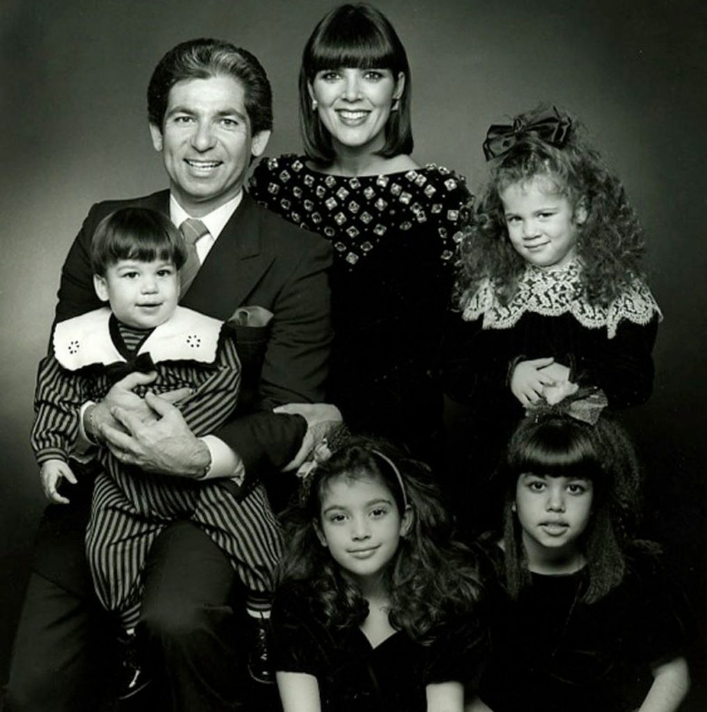 Robert-Kardashian-Rob-Kardashian-Kris-Jenner-Khloe-Kardashian-Kourtney-Kardashian-and-Kim-Kardashian