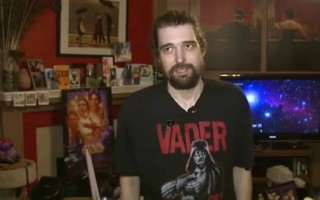 Fan de Star Wars et atteint d'un cancer en phase terminal, Daniel Fleetwood ne veut pas mourir sans avoir vu le dernier volet de la saga