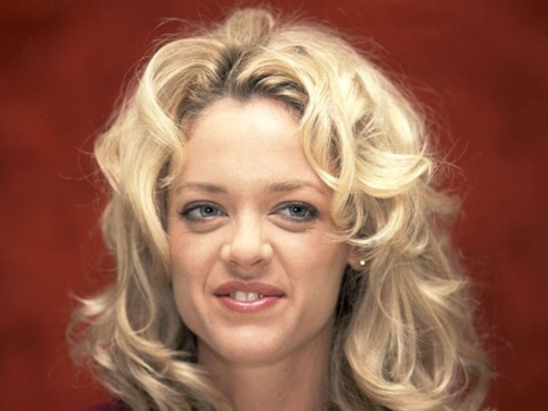 Lisa Robin Kelly