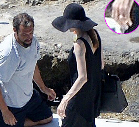 Angelina Jolie brad pitt 1