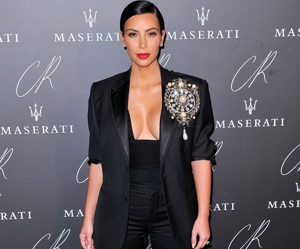 Kim k mo