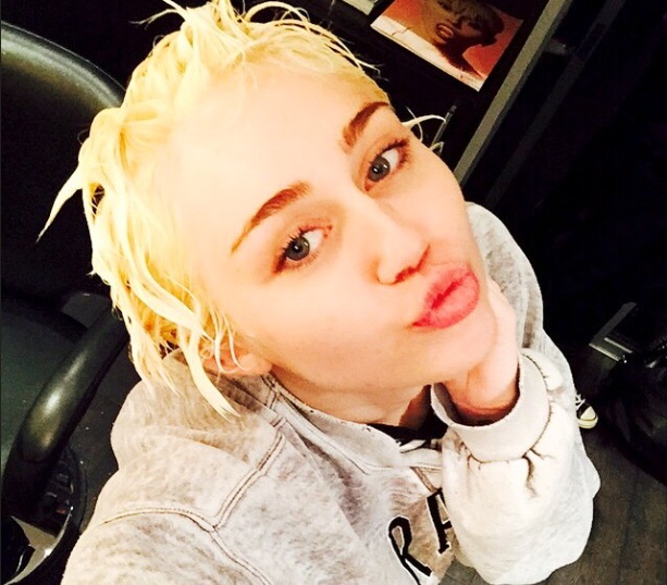Miley C blon