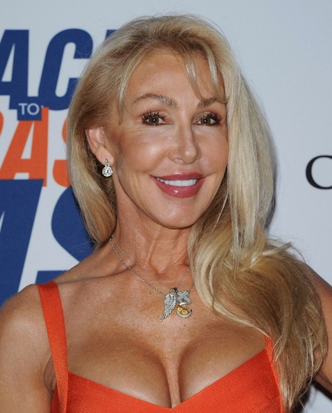 Linda Thompson 19th Annual Race Erase MS Gala 7sRepU5nU1Ml