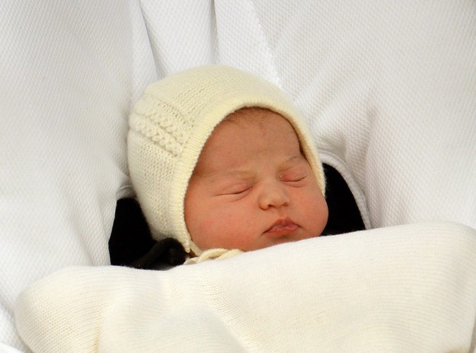 La princesse Charlotte est deja pourrie gatee portrait w674