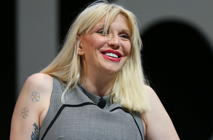 Courtney Love est à Paris