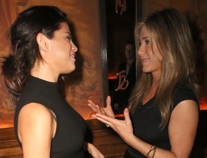 Jenifer Aniston et Selena Gomez son désormais très proches