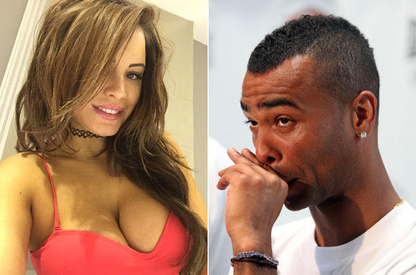 Ashley Cole tapé par une playmate