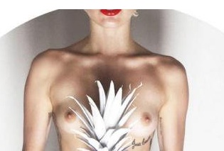 miley seins nu