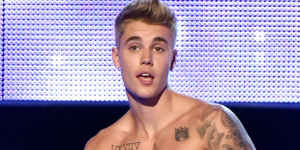 o JUSTIN BIEBER facebook