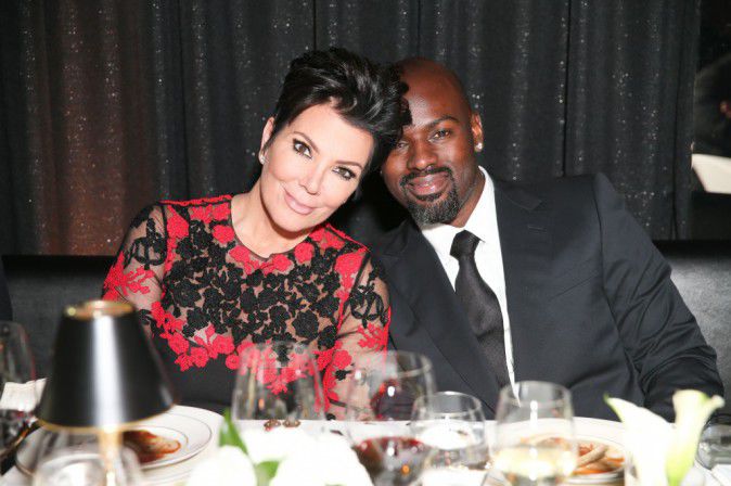 Kris Jenner Elle retrouve le sourire dans les bras de son beau Corey Gamble portrait w674