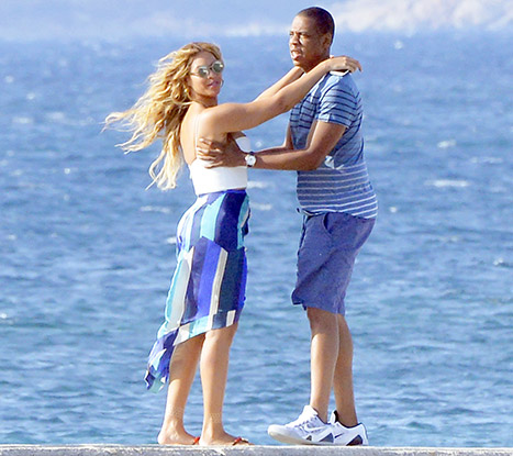 1442357311_beyonce-jayz-vacation-article