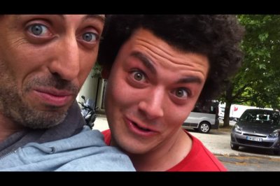 Kev Adams et Gad Elmaleh ont annoncé hier lundi, un spectacle commun qui s'intiyulera Tout Est Possible