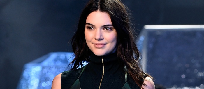 Kendall Jenner raconte ses problèmes de confiante en elle lorsqu'elle était adolescente