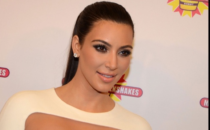 Kim Kardashian a révélé lors des InStyle Awards, pourquoi elle ne se démaquillait pas toujours avant de s'endormir