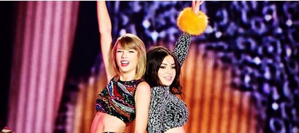 taylor swift et charlie xcx à Toronto