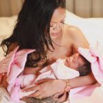 Rihanna : déjà une première sortie après la naissance de sa fille (vidéo) 3 Rihanna