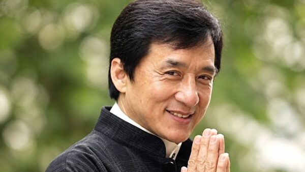 Jackie Chan est vivant, il n&rsquo;est pas mort