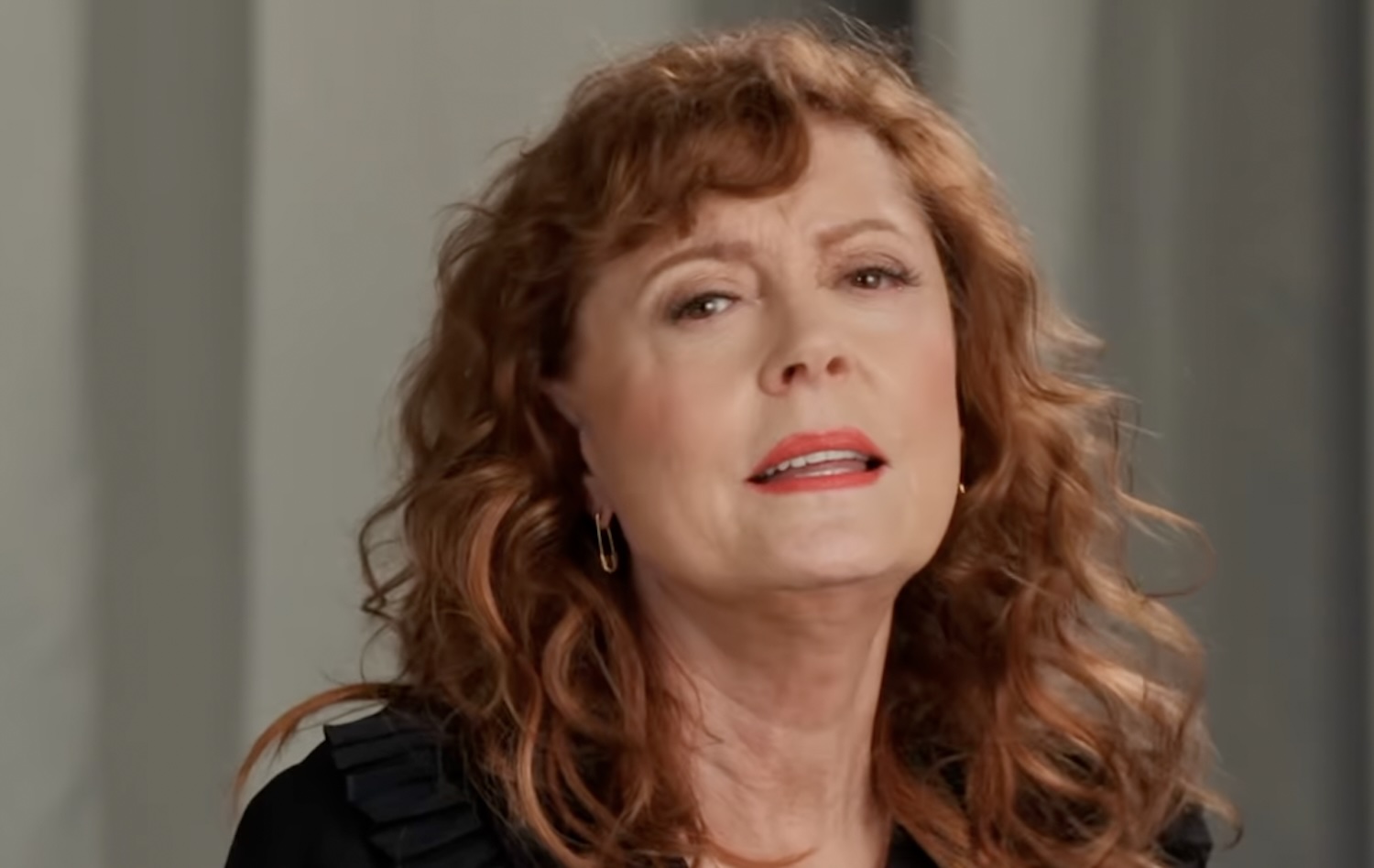 Susan Sarandon interpellée à New York devant l'ONU avec Hannah Einbinder